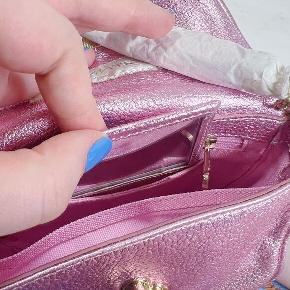 NWOT Eric Javits Pink Metallic Pebbled Leather Crossbody Bag Gold Chain Purse - Picture 8 of 11